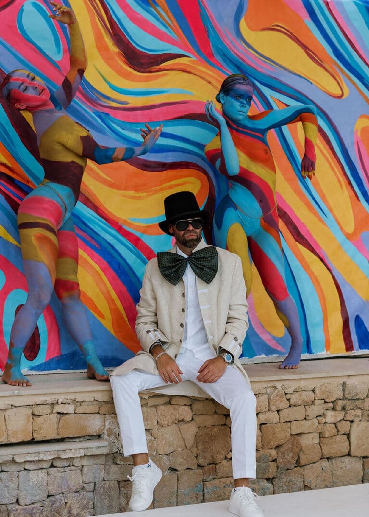 body paint wall ibiza