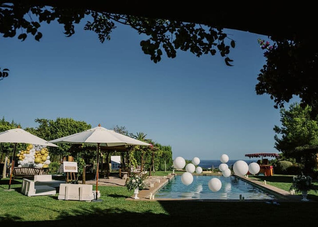 garden ibiza party