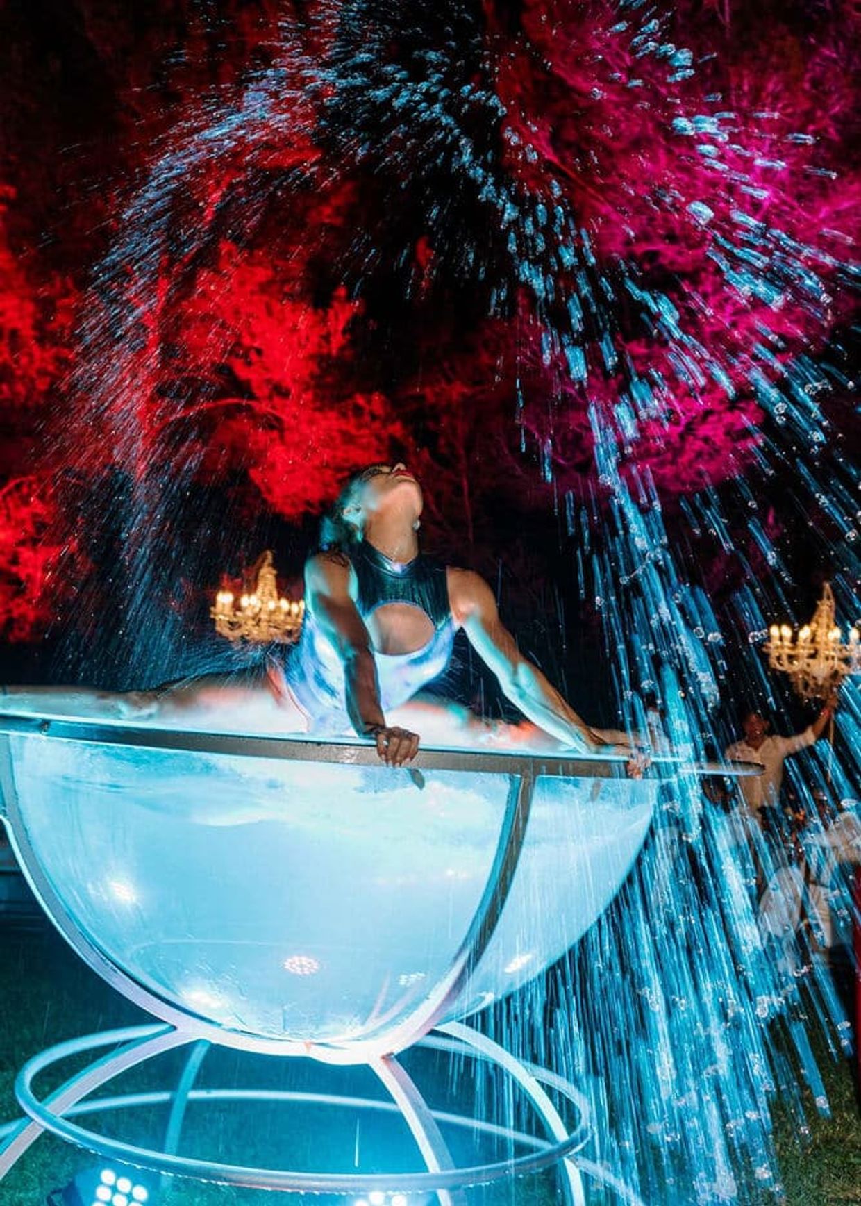 water show dancer ibiza